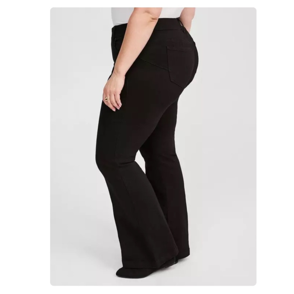 Torrid Black Premium Bombshell High-Rise Flare Jeans - Picture 3 of 10